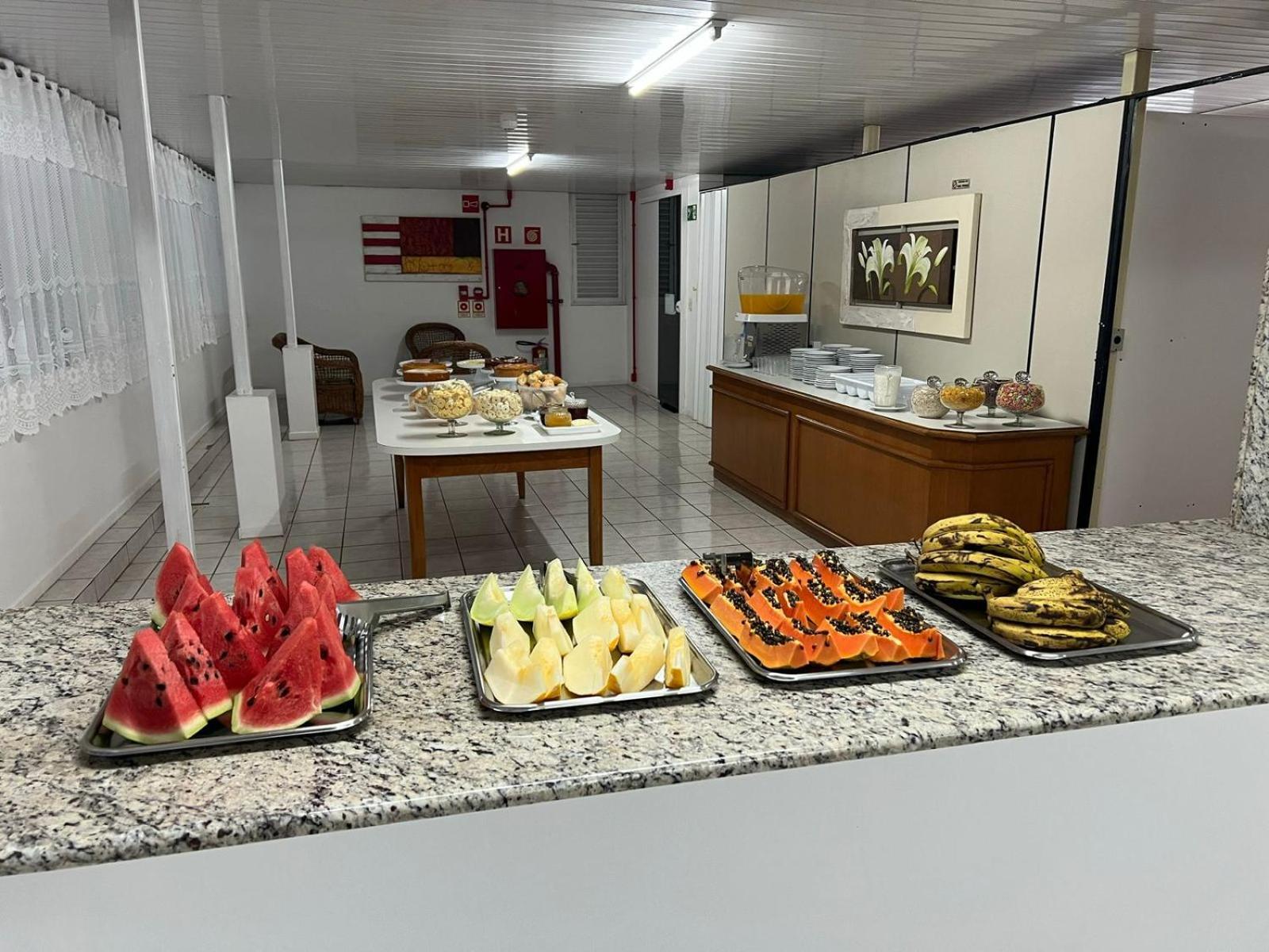 Hotel Mello Cascavel  Esterno foto